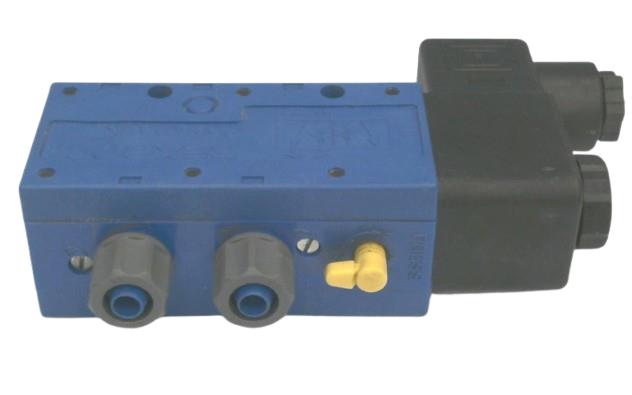 EATON CORPORATION 676975