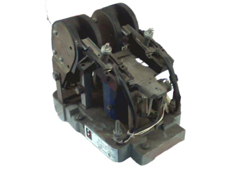 C80DG221N00 by EATON CORPORATION