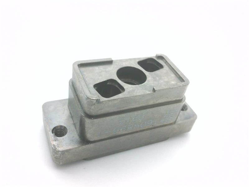 TE CONNECTIVITY 1604896-1