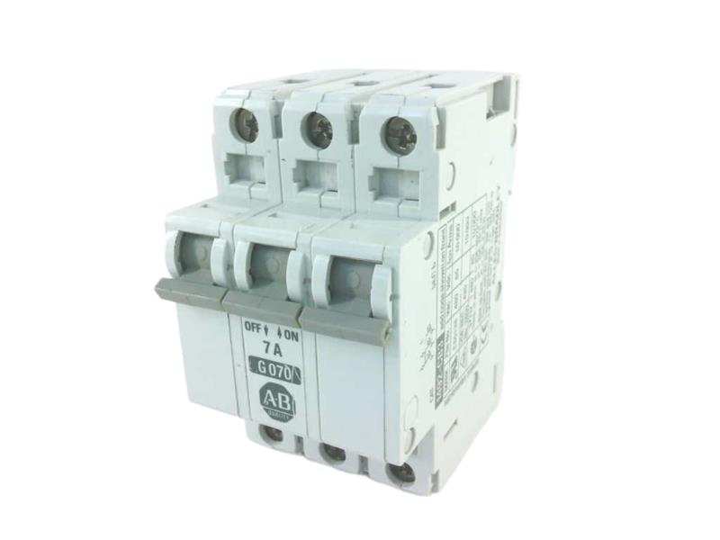 ALLEN BRADLEY 1492-CB3G070