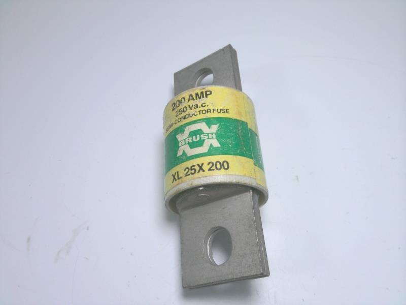 BRUSH FUSES INC XL25X200