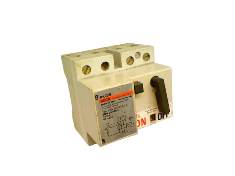 EMG250304 by SCHNEIDER ELECTRIC