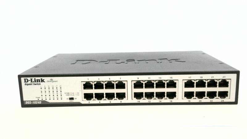 DGS-1024D by D LINK