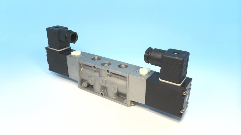 CKD CORP 4F320-10-AC200V