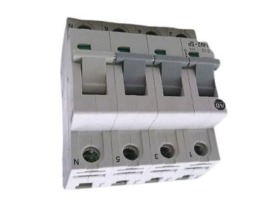 ALLEN BRADLEY 1492-SP3D320-N