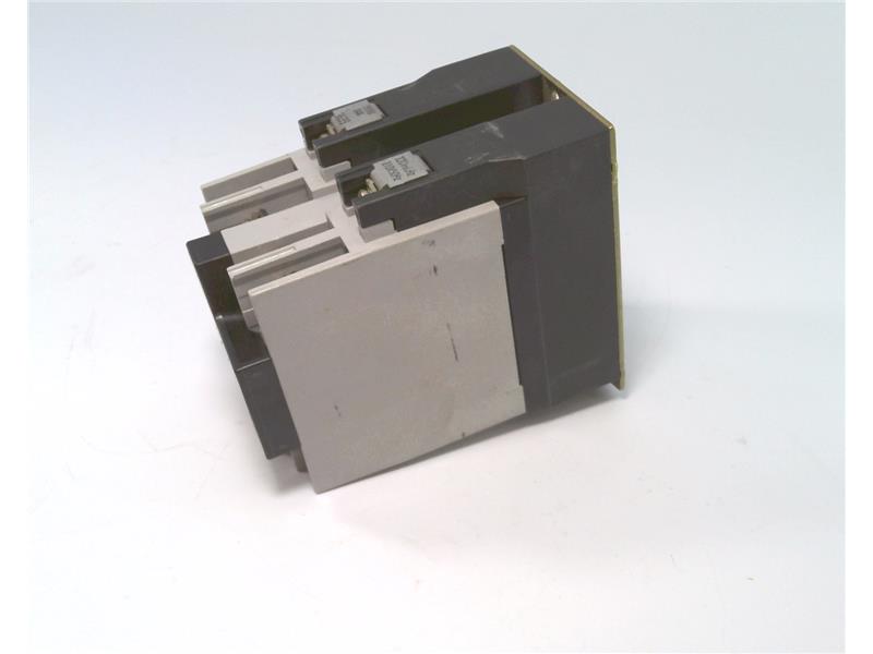 SCHNEIDER ELECTRIC 8501-XMO40V03