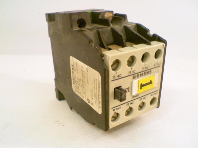 SIEMENS 3TH8022-0AJ2