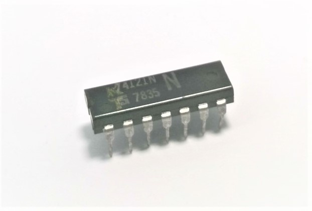 NXP SEMICONDUCTOR 74121N