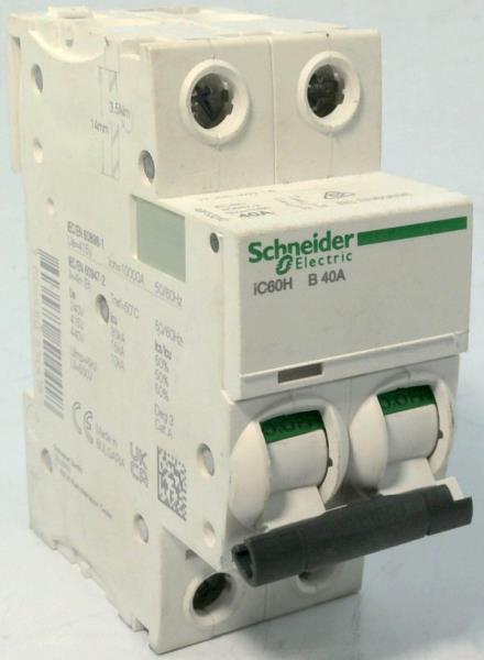 SCHNEIDER ELECTRIC A9F53240