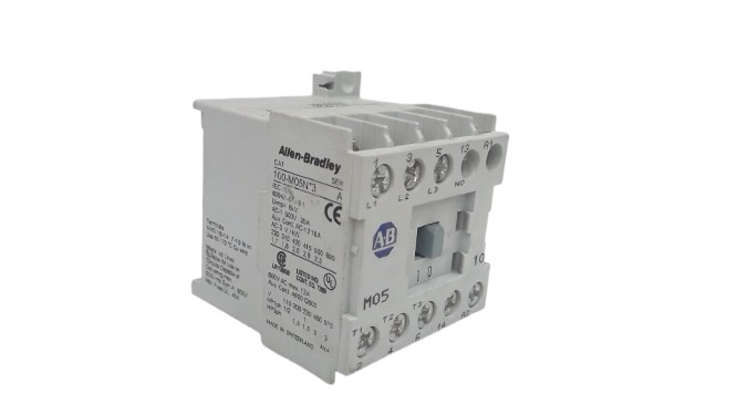 ALLEN BRADLEY 100-M05ND3