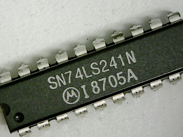 NXP SEMICONDUCTOR SN74LS241N