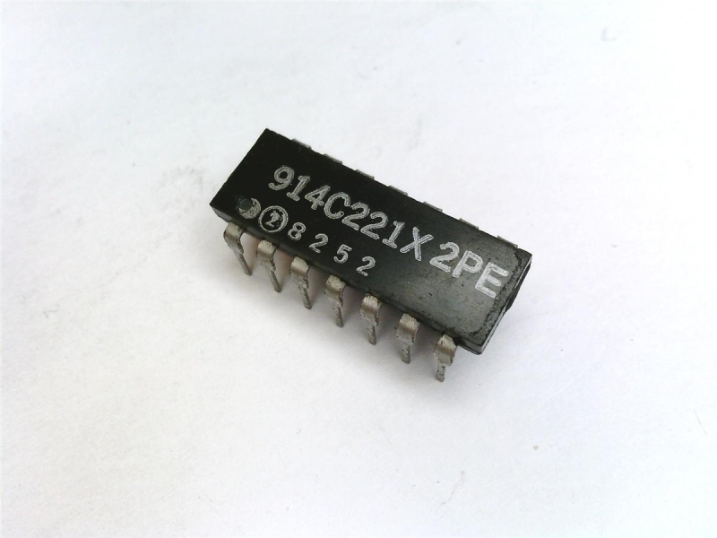 GENERIC 914C221X2PE