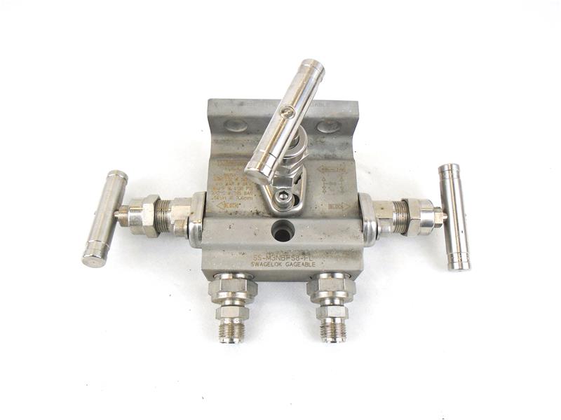 SS-M3NBFS8-FL by SWAGELOK