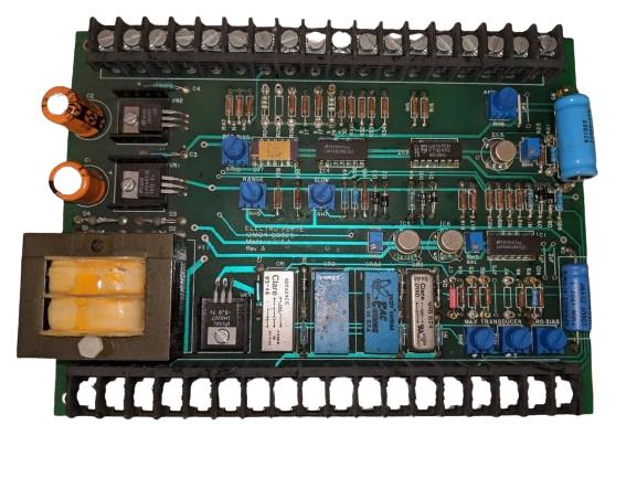 12MO4-00025 by BOMAC