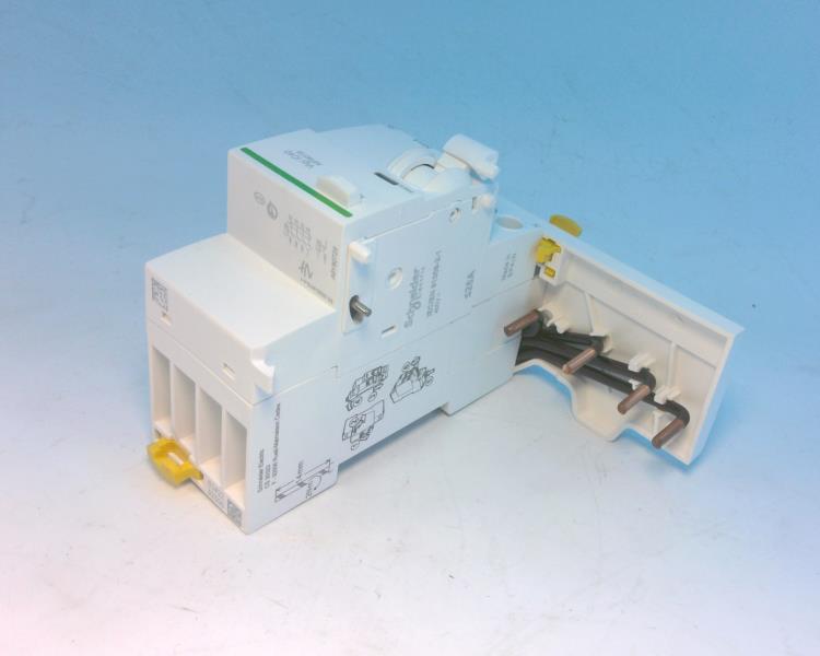 SCHNEIDER ELECTRIC A9Y80725