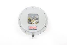 DWYER DAW 23-3 RG 8S