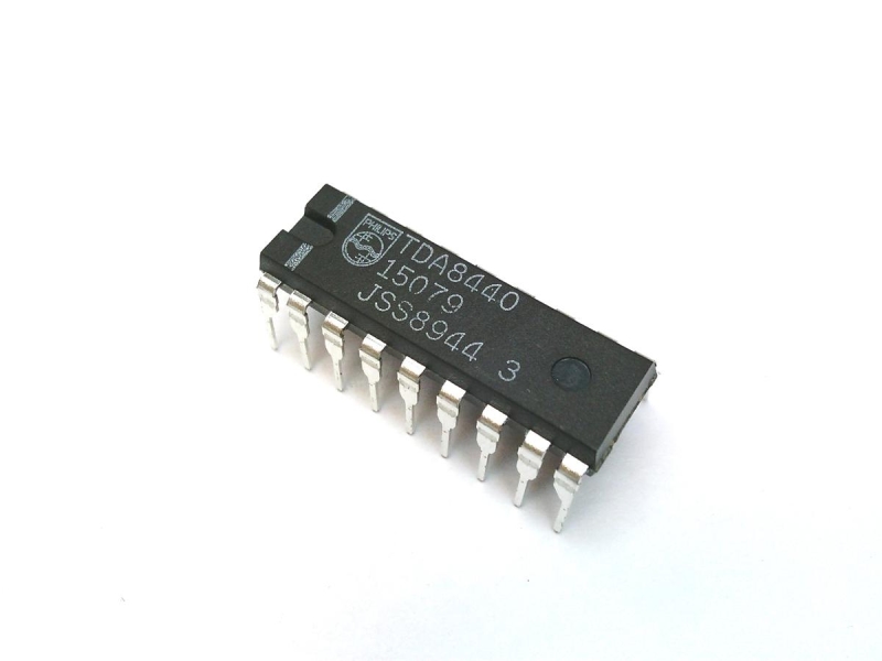 PHILIPS TDA8440