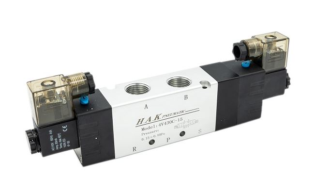 HAK FLUID POWER EQUIPMENT 4V430C-15 (220V AC)