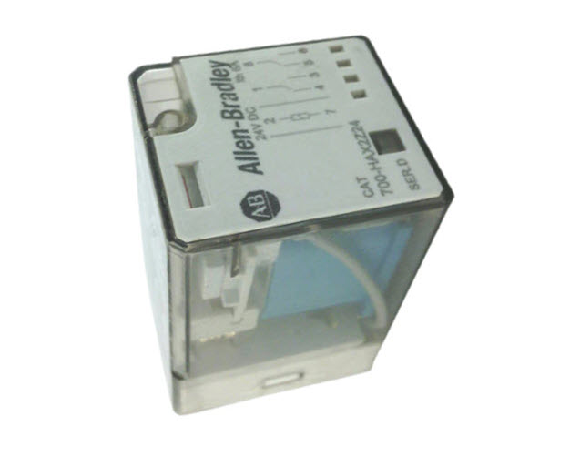 ALLEN BRADLEY 700-HAX2Z24