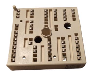 K220A4005 by MITSUBISHI