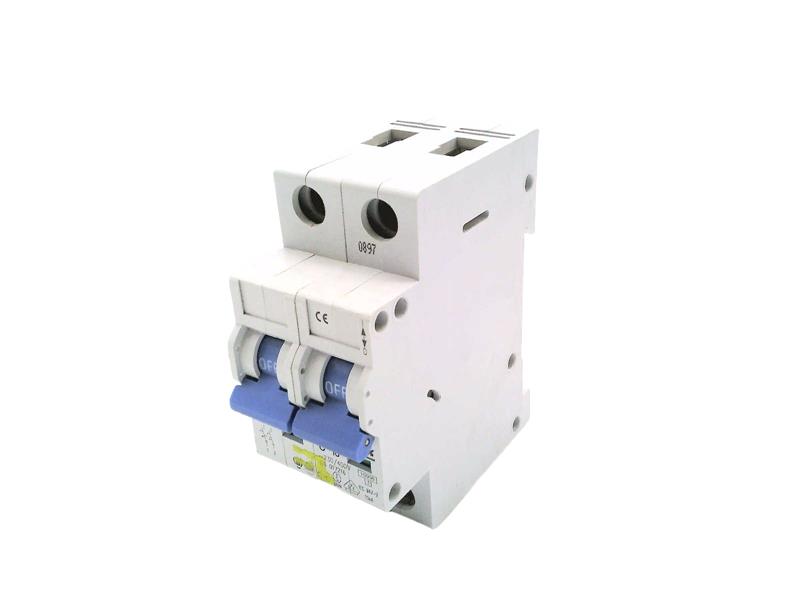 TE CONNECTIVITY BS017216