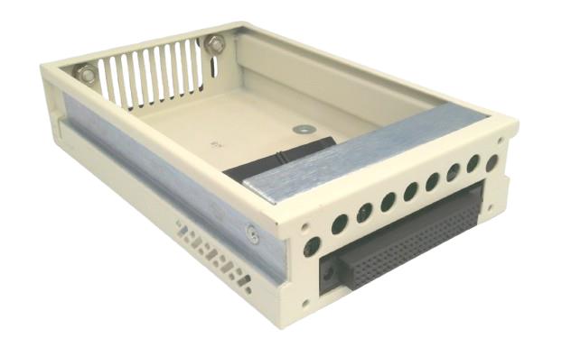 STORCASE DE100I-CA100