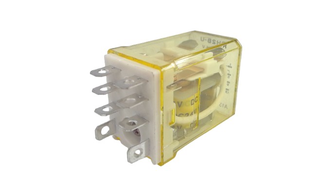 IDEC RH2B-UDC24V
