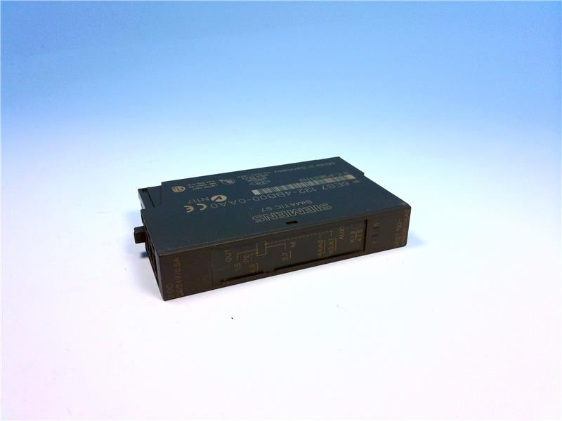 SIEMENS 6ES7132-4BB00-0AA0