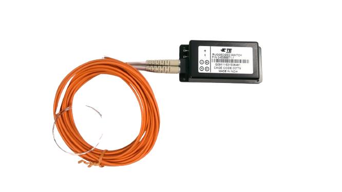 TE CONNECTIVITY 0-6588871-1