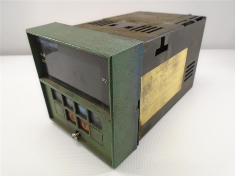 HONEYWELL DC2005-0-0000-00FM-00-0122