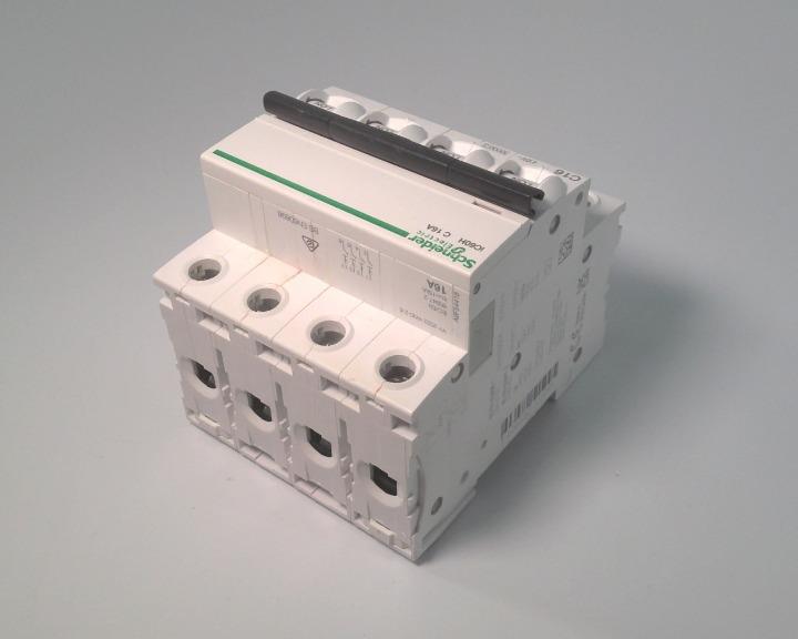 SCHNEIDER ELECTRIC A9F54416