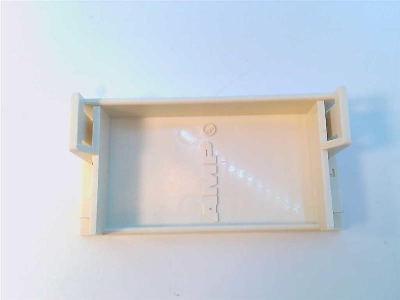 TE CONNECTIVITY 1116410-1