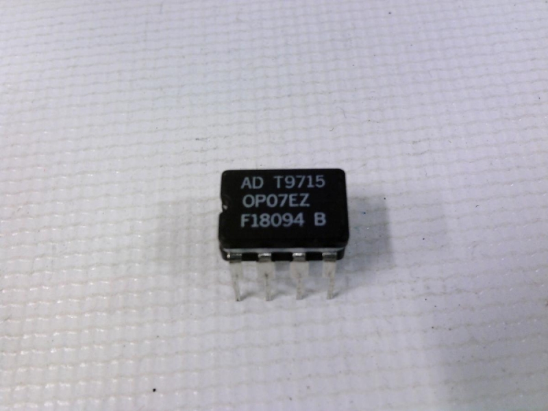 ANALOG DEVICES OP07EZ