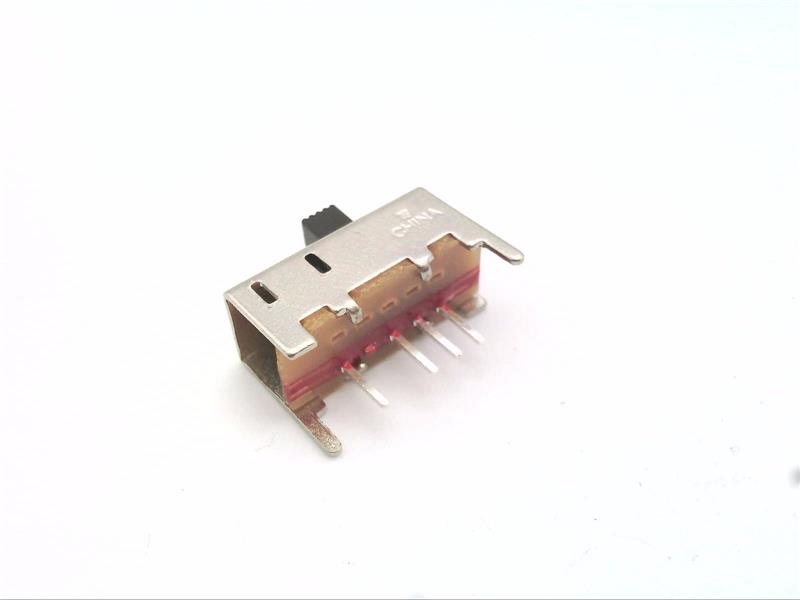 TE CONNECTIVITY 1825255-7