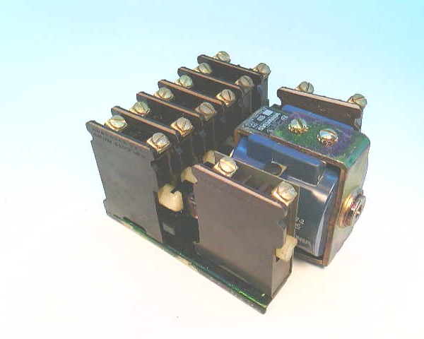 DANAHER CONTROLS 4U8-240