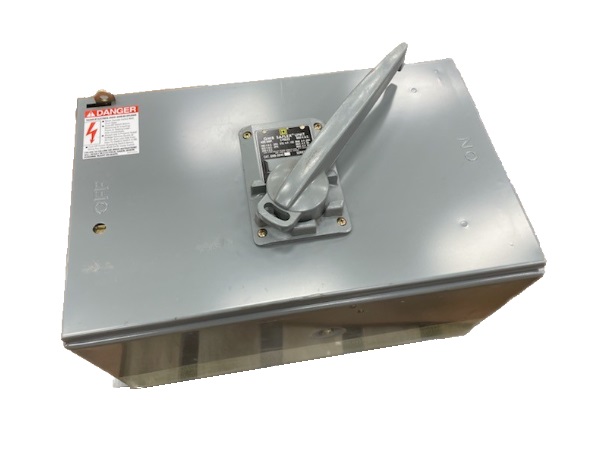 SCHNEIDER ELECTRIC QMB3640