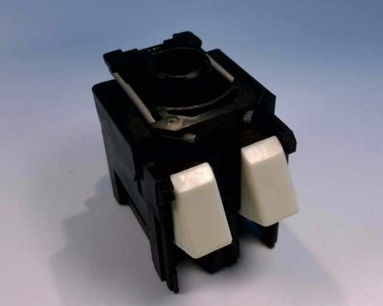 SCHNEIDER ELECTRIC DNFN