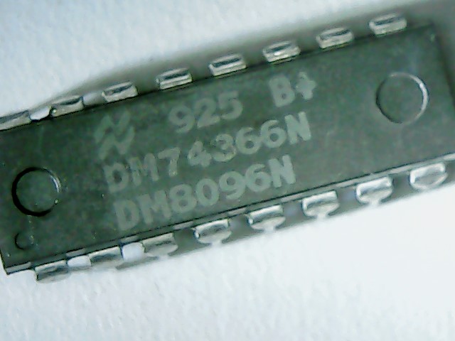 NATIONAL SEMICONDUCTOR DM74366N