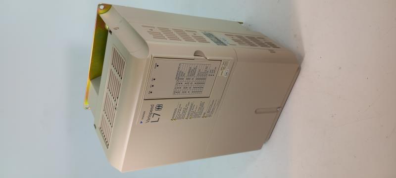 YASKAWA ELECTRIC CIMR-L7B20157B