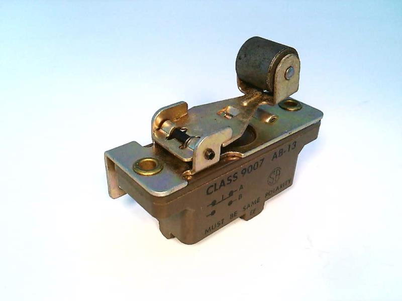 SCHNEIDER ELECTRIC 9007AB13