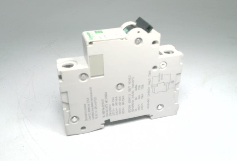 SCHNEIDER ELECTRIC M9F52102