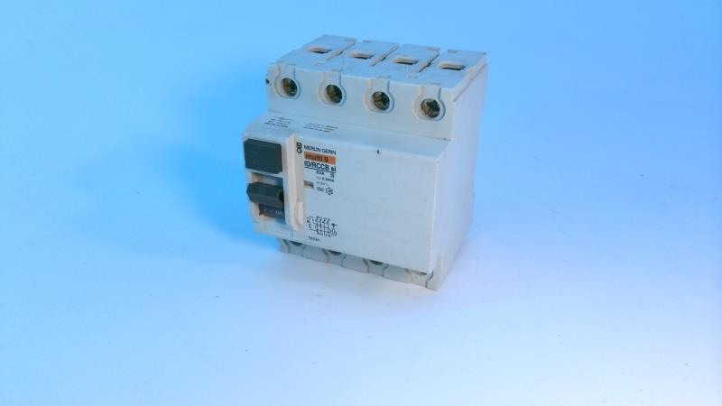 SCHNEIDER ELECTRIC MG16334