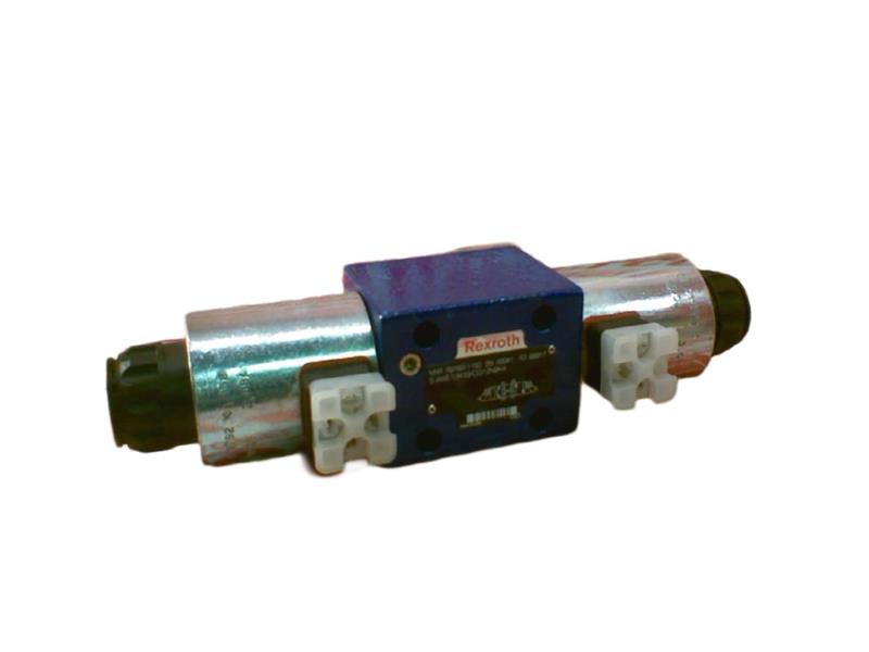 BOSCH 5-4WE10E33/CG12N9K4