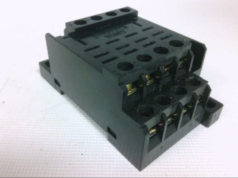 OMRON PTF14A-E