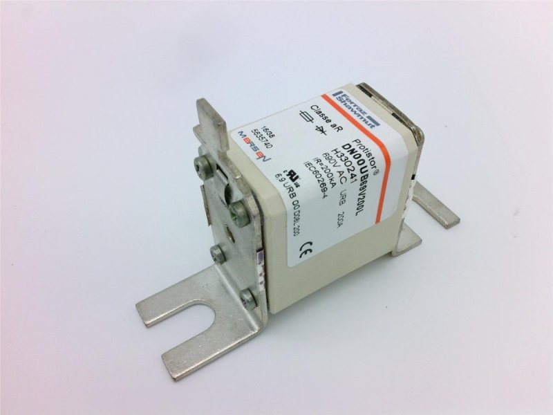 MERSEN 69URB00D08L200