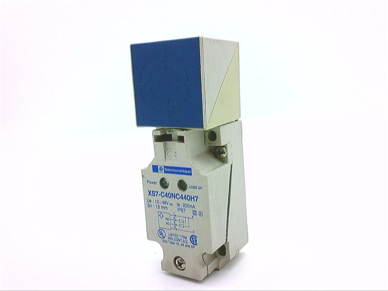 SCHNEIDER ELECTRIC XS7-C40NC440-H7