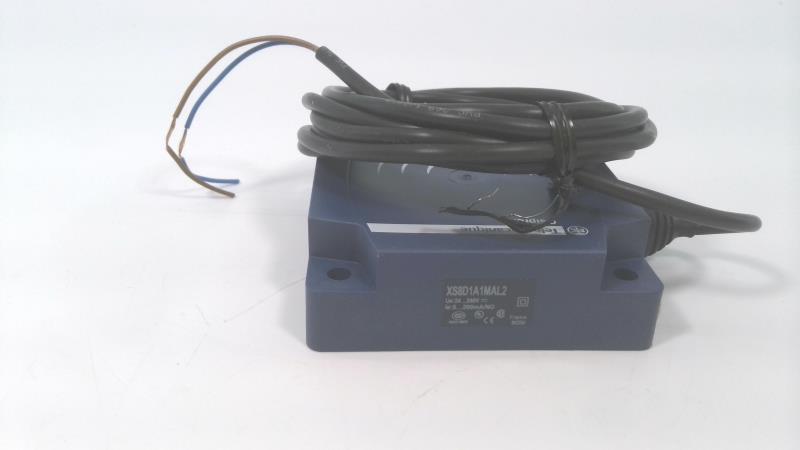TELEMECANIQUE SENSORS XS8D1A1MAL2