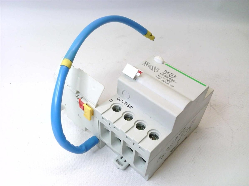 SCHNEIDER ELECTRIC 26665