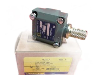 50088 by SCHNEIDER ELECTRIC