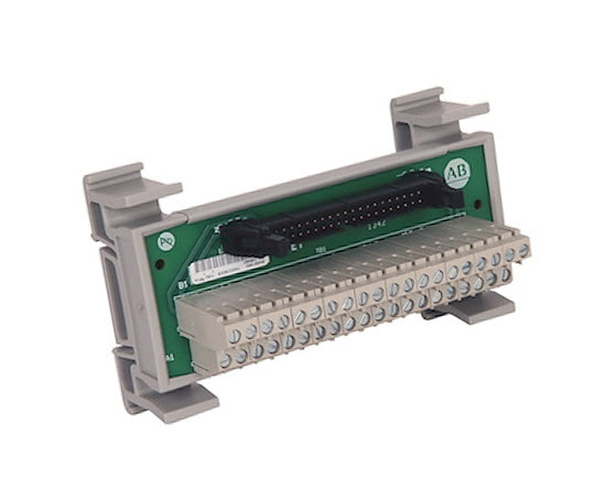 ALLEN BRADLEY 1492-IFM40F-FS240A-4